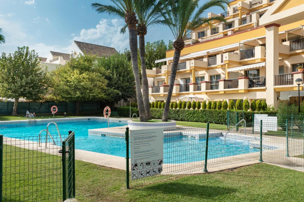 Romana Playa Elviria * Marbellac